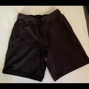 Lululemon Mens Medium Shorts Black